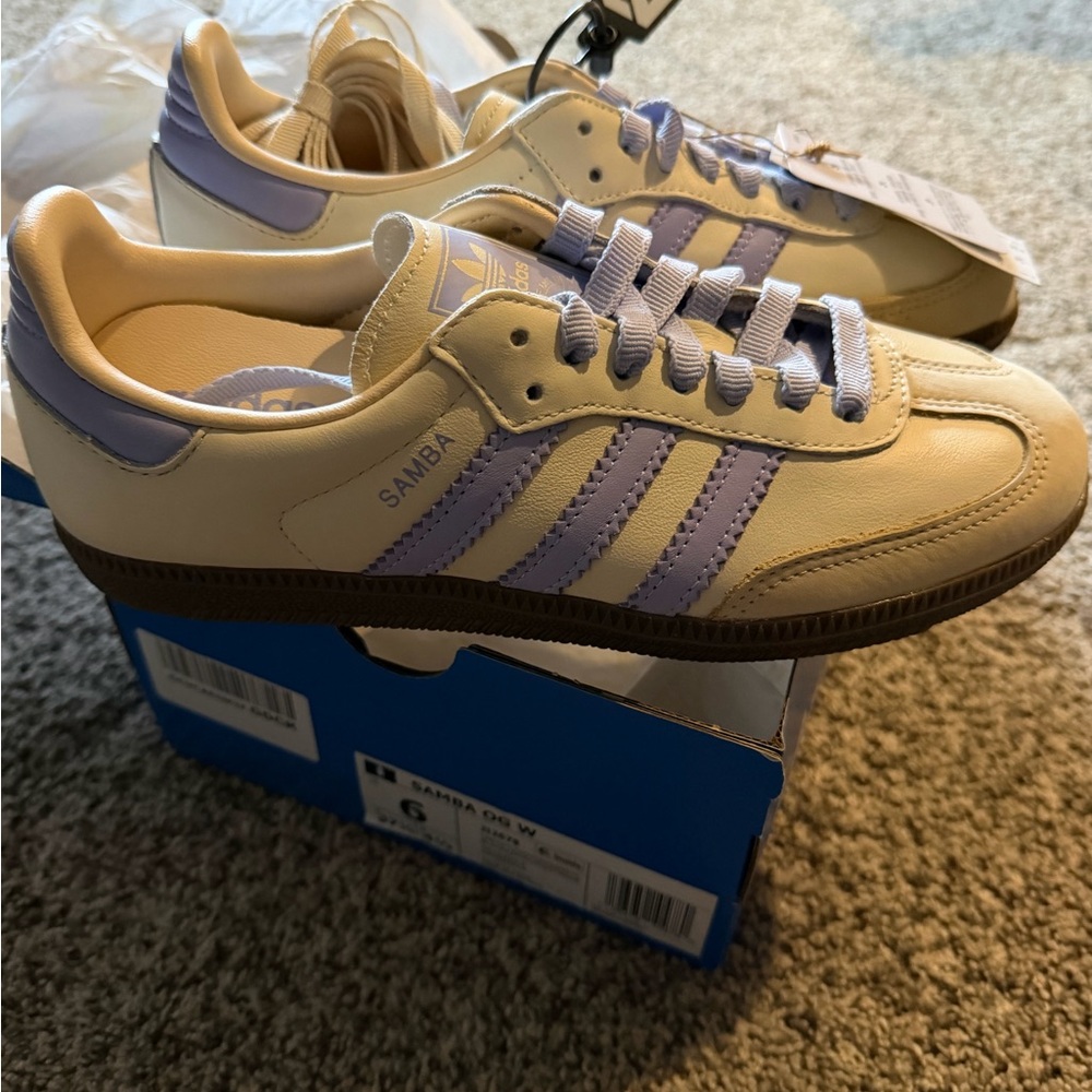 NEW NWB Adidas Samba OG Cream with Stripes JI2678 Womens 6
